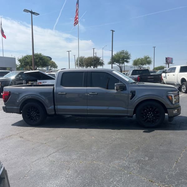 Used 2024 Ford F150 Lariat w/ FX4 Off-Road Package image 7