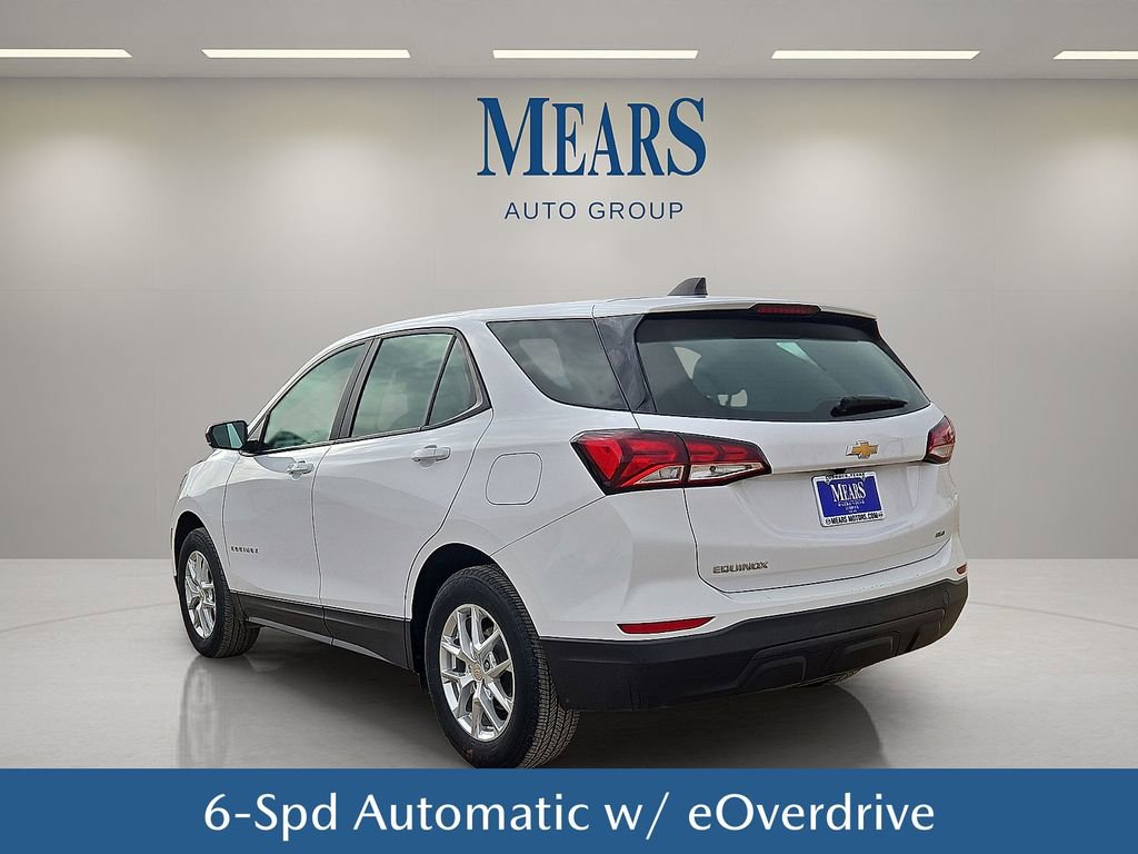 Used 2024 Chevrolet Equinox LS image 4