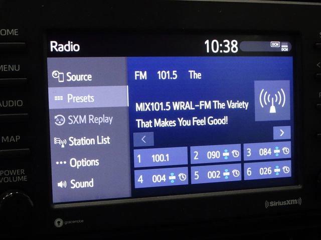 Used 2021 Toyota RAV4 XLE w/ Convenience Package image 31