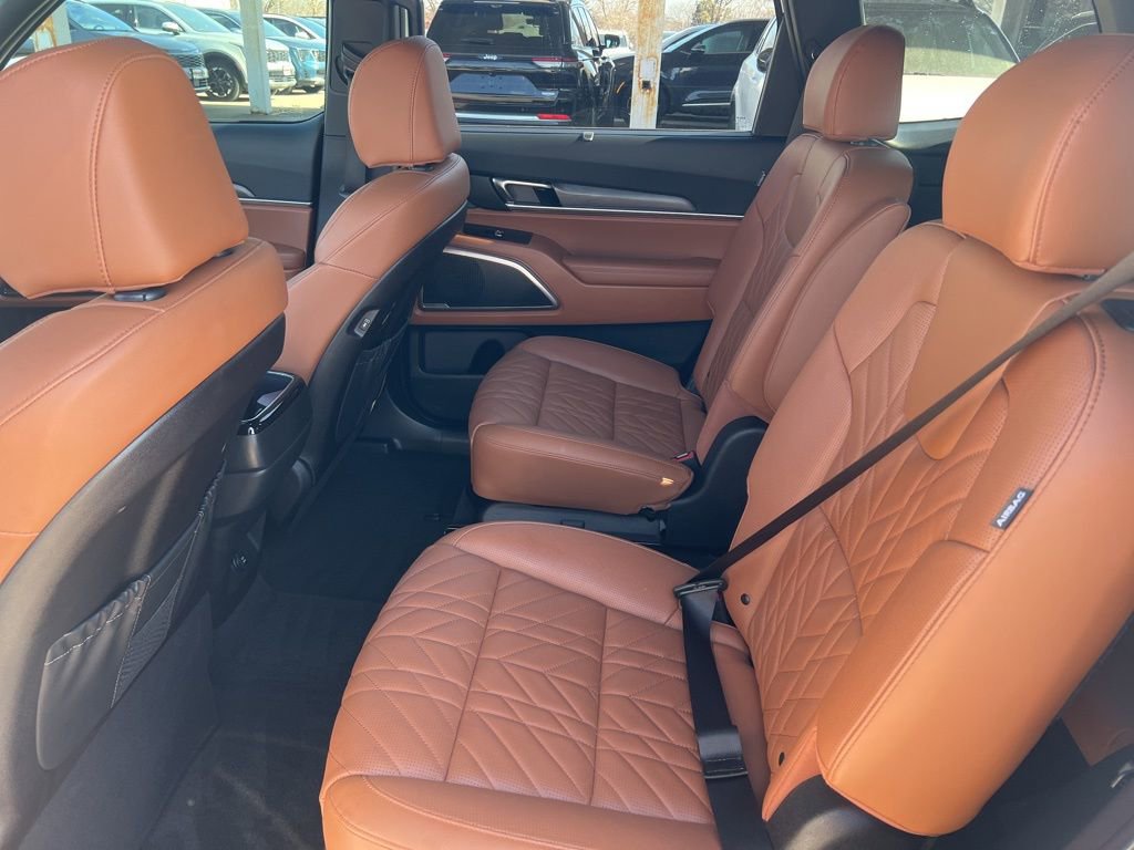 Used 2025 Kia Telluride EX X-Line AWD/4WD image 9