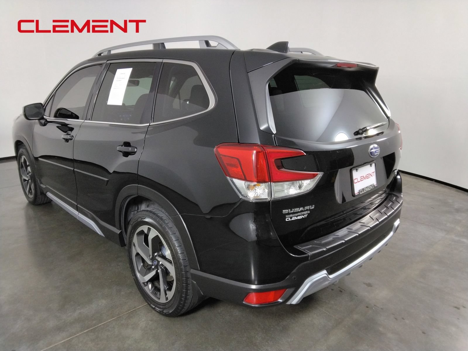 Used 2022 Subaru Forester Touring AWD/4WD image 7
