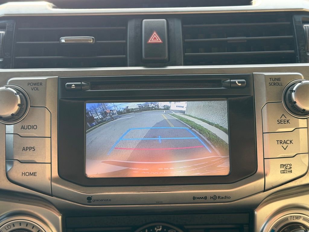 Used 2016 Toyota 4Runner SR5 Premium image 40