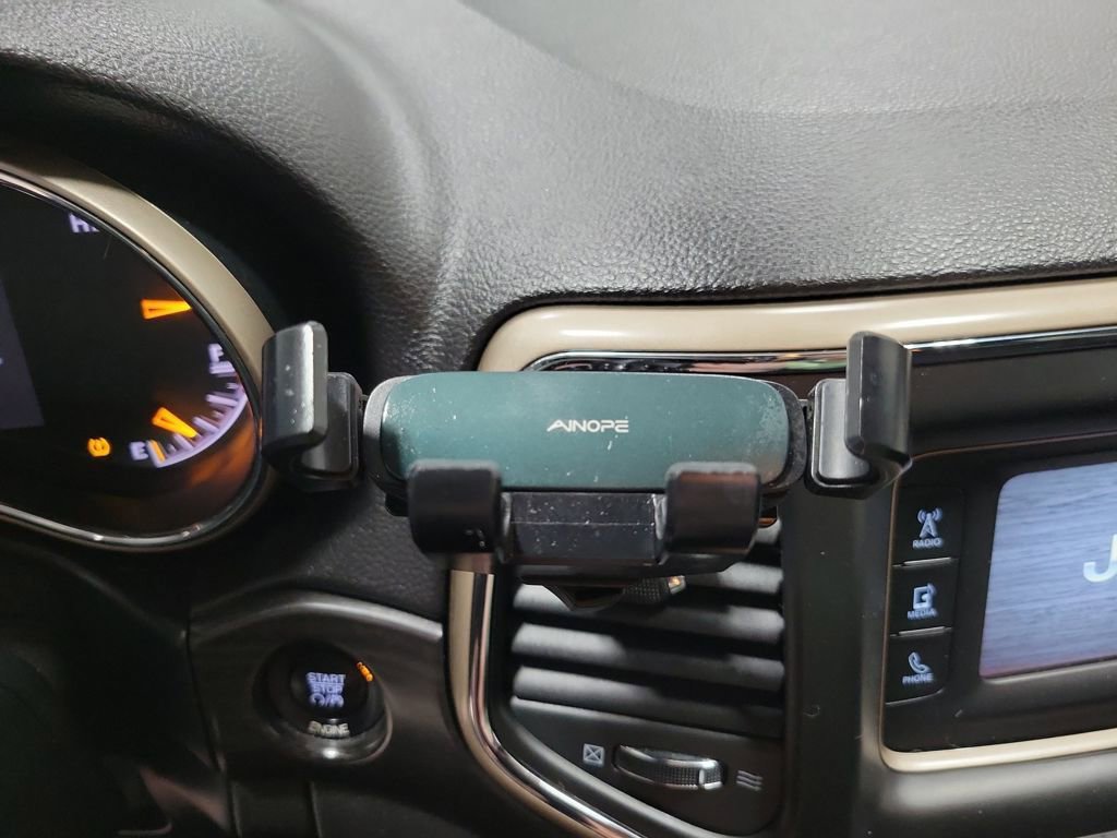 Used 2014 Jeep Grand Cherokee Laredo w/ Quick Order Package 23E image 36