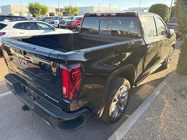 Used 2022 GMC Sierra 1500 Denali w/ Denali Reserve Package AWD/4WD image 3