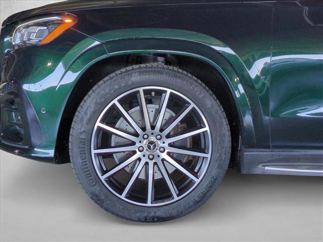 Used 2024 Mercedes-Benz GLS 580 4MATIC image 24
