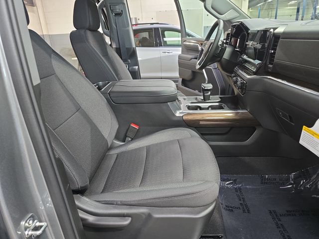 New 2026 Chevrolet Silverado 1500 LT AWD/4WD image 13