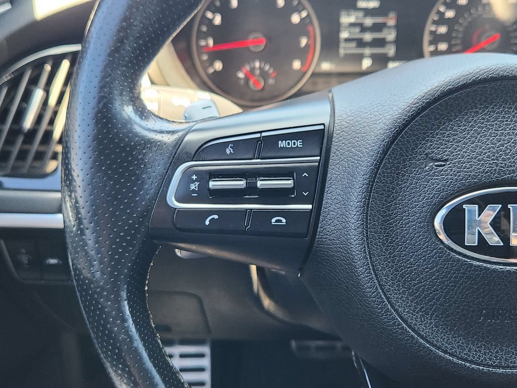 Used 2018 Kia Stinger GT2 AWD/4WD image 26
