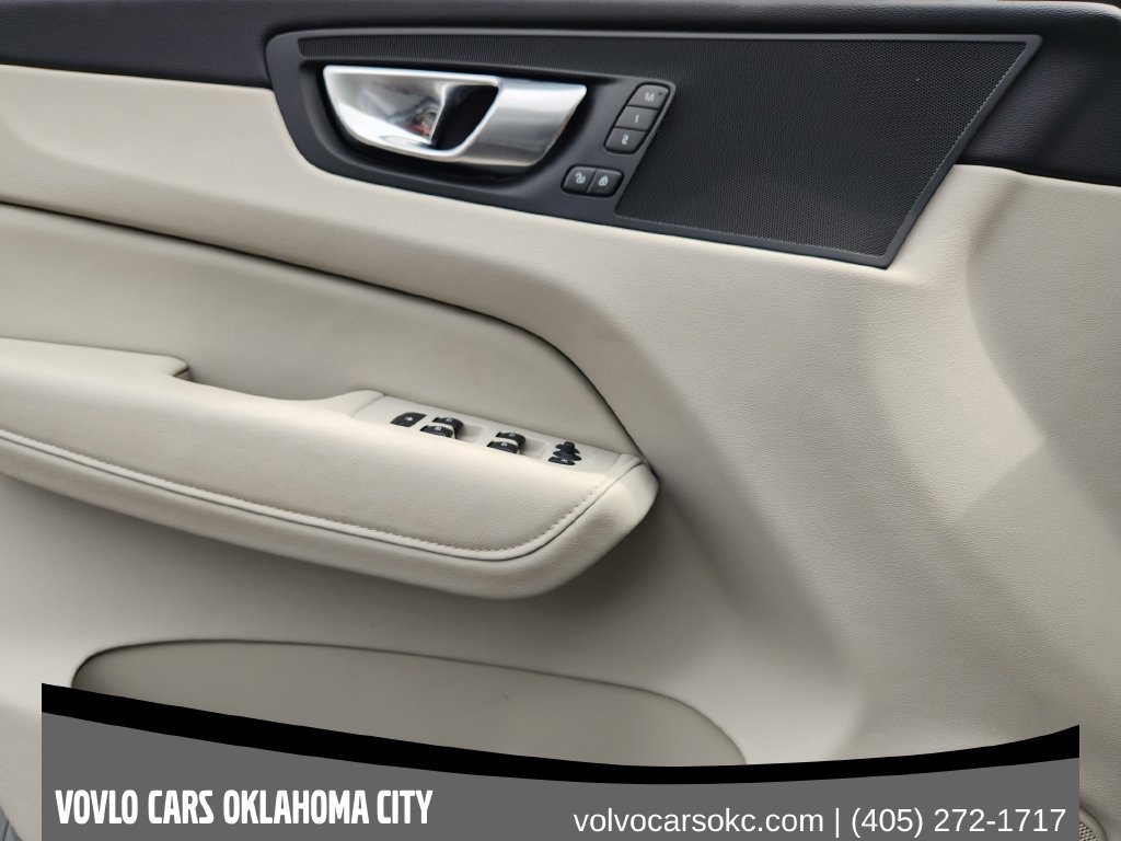 Certified 2024 Volvo XC60 B5 Core w/ Protection Package Premier AWD/4WD image 18