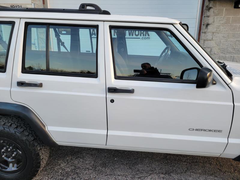 Used 2000 Jeep Cherokee SE image 8