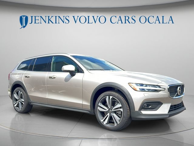 New 2026 Volvo V60 B5 Cross Country Plus w/ Protection Package Premier AWD/4WD video 1