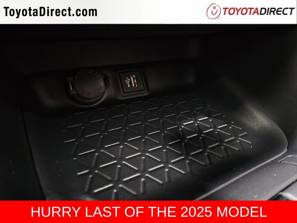 New 2025 Toyota RAV4 XLE image 20