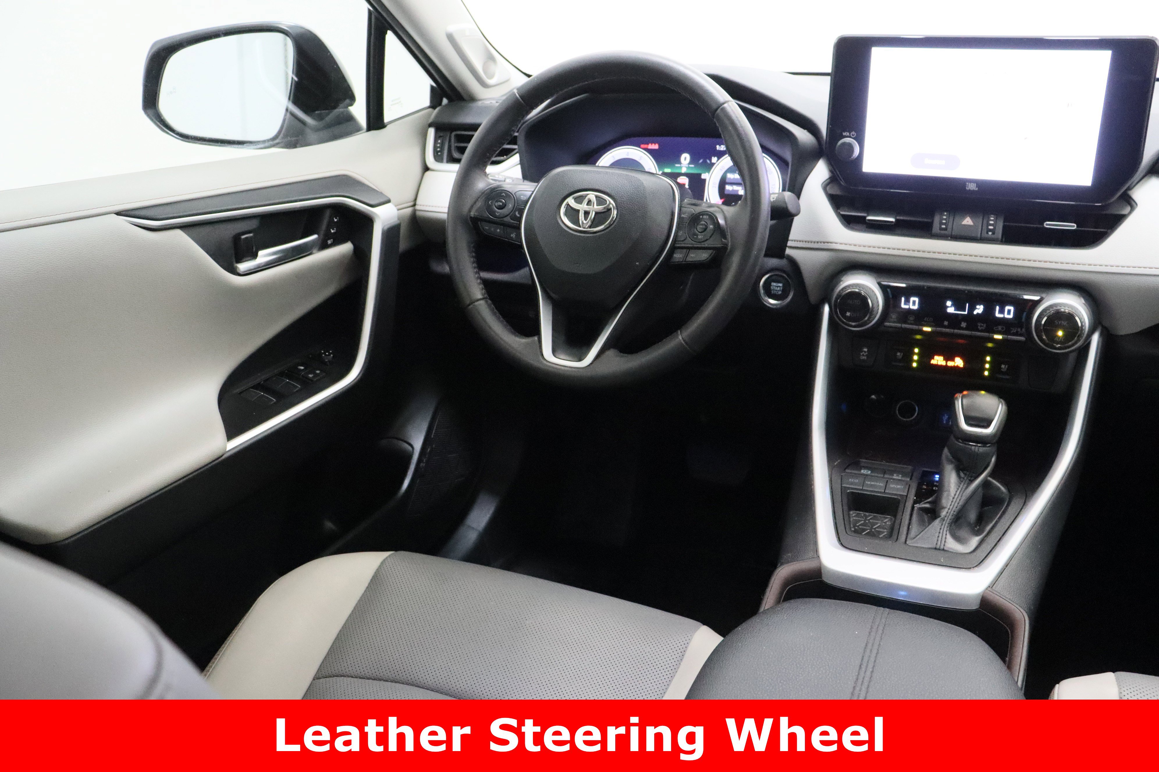 Used 2023 Toyota RAV4 Limited image 33