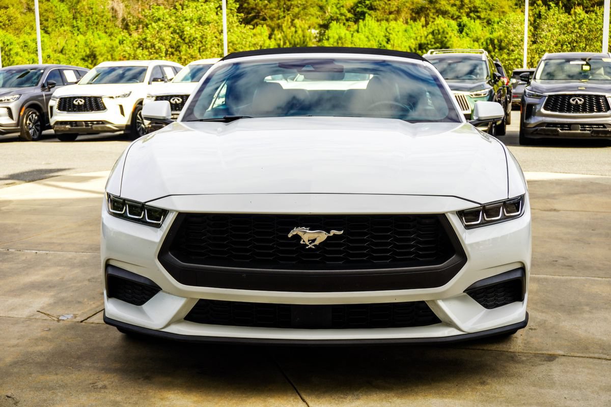 Used 2024 Ford Mustang Premium RWD image 7