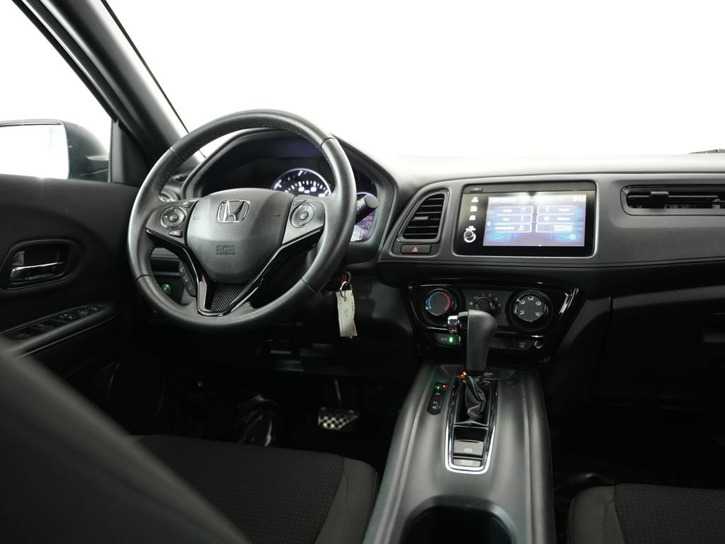 Used 2020 Honda HR-V Sport image 11