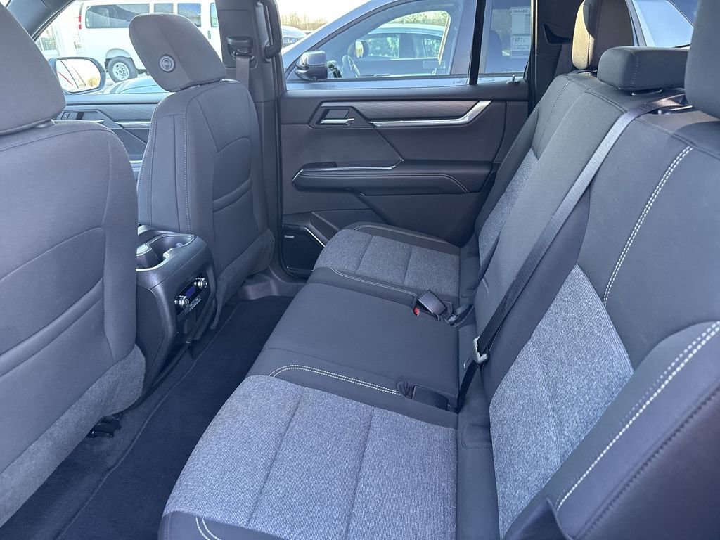 Certified 2025 GMC Acadia Elevation image 32