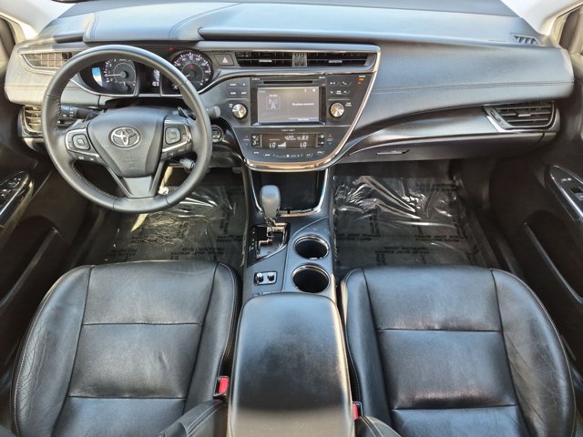 Used 2018 Toyota Avalon XLE FWD image 17