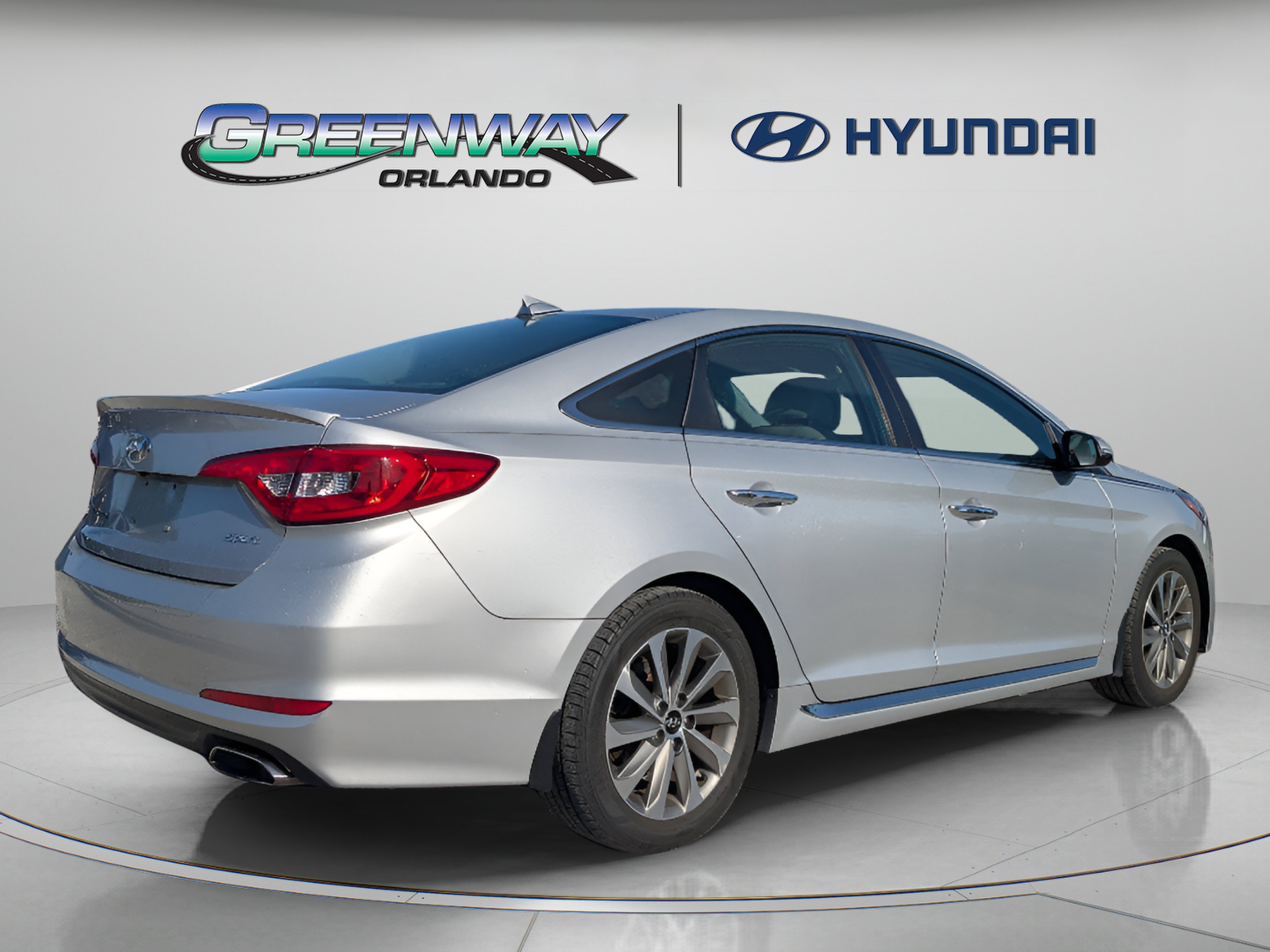 Used 2016 Hyundai Sonata Sport w/ Option Group 02 FWD image 7