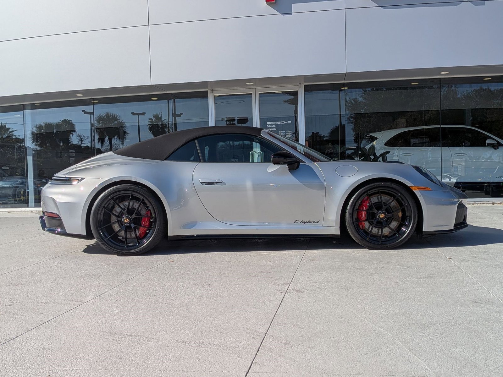 New 2026 Porsche 911 Carrera GTS image 8