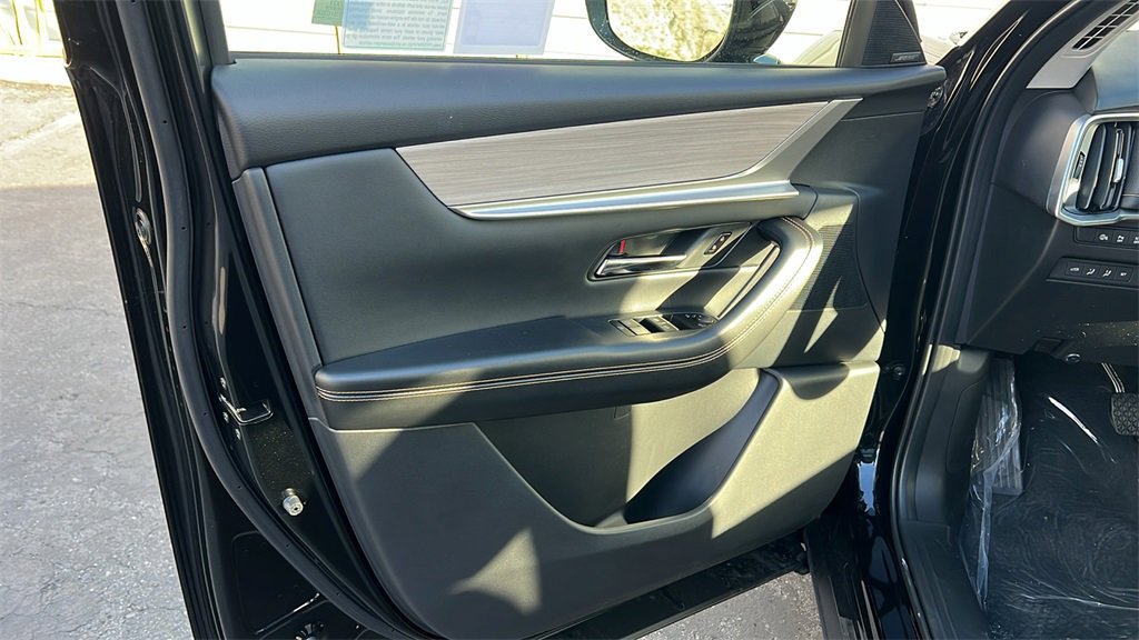 Used 2025 MAZDA CX-70 3.3 Turbo w/ Premium Package image 21