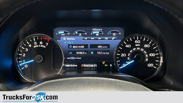 Used 2016 Ford F150 Platinum w/ Equipment Group 701A Luxury AWD/4WD image 18