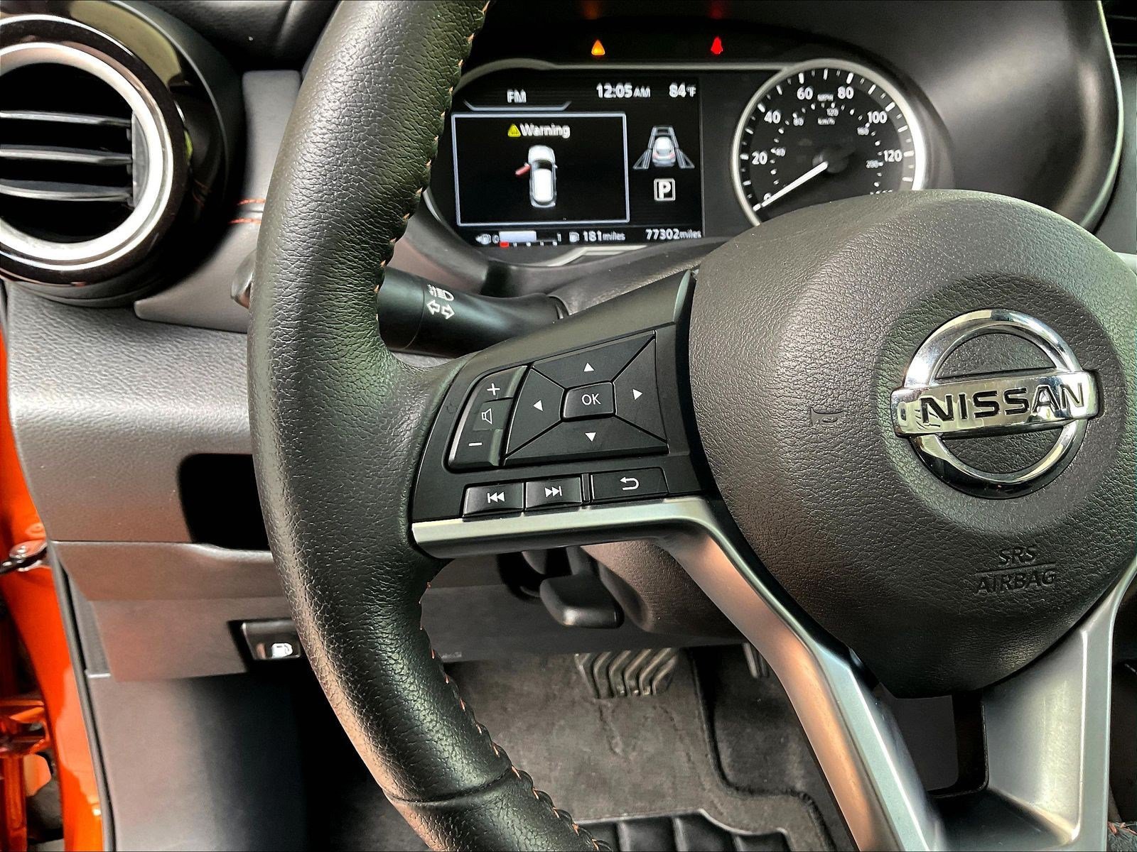Used 2020 Nissan Kicks SR w/ SR Premium Package FWD image 11