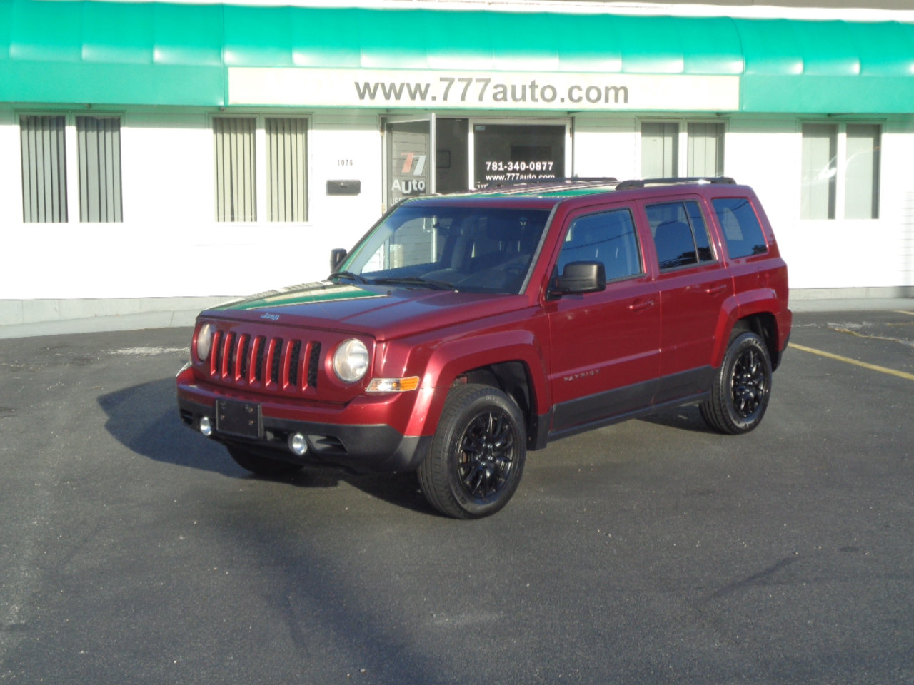 Used 2014 Jeep Patriot Sport w/ Power Value Group AWD/4WD image 20