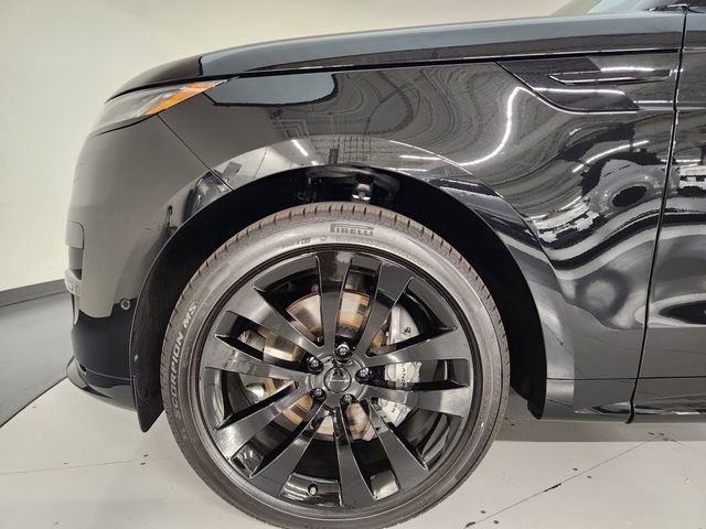 New 2026 Land Rover Range Rover Sport Dynamic SE image 11