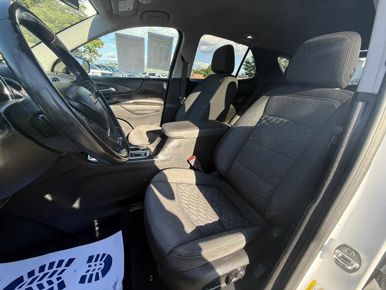 Used 2020 Chevrolet Equinox LT AWD/4WD image 9