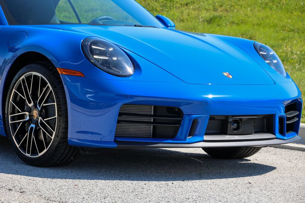 New 2026 Porsche 911 Carrera RWD image 9