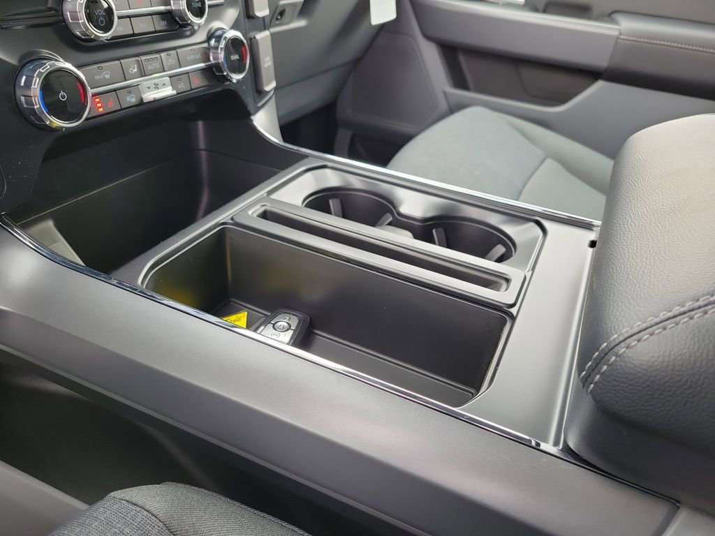 New 2026 Ford F150 XLT w/ Equipment Group 302A MID image 29