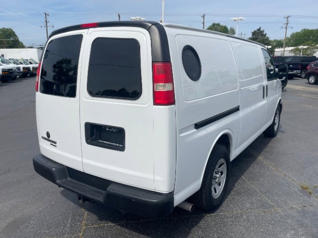 Used 2014 Chevrolet Express 1500 image 6