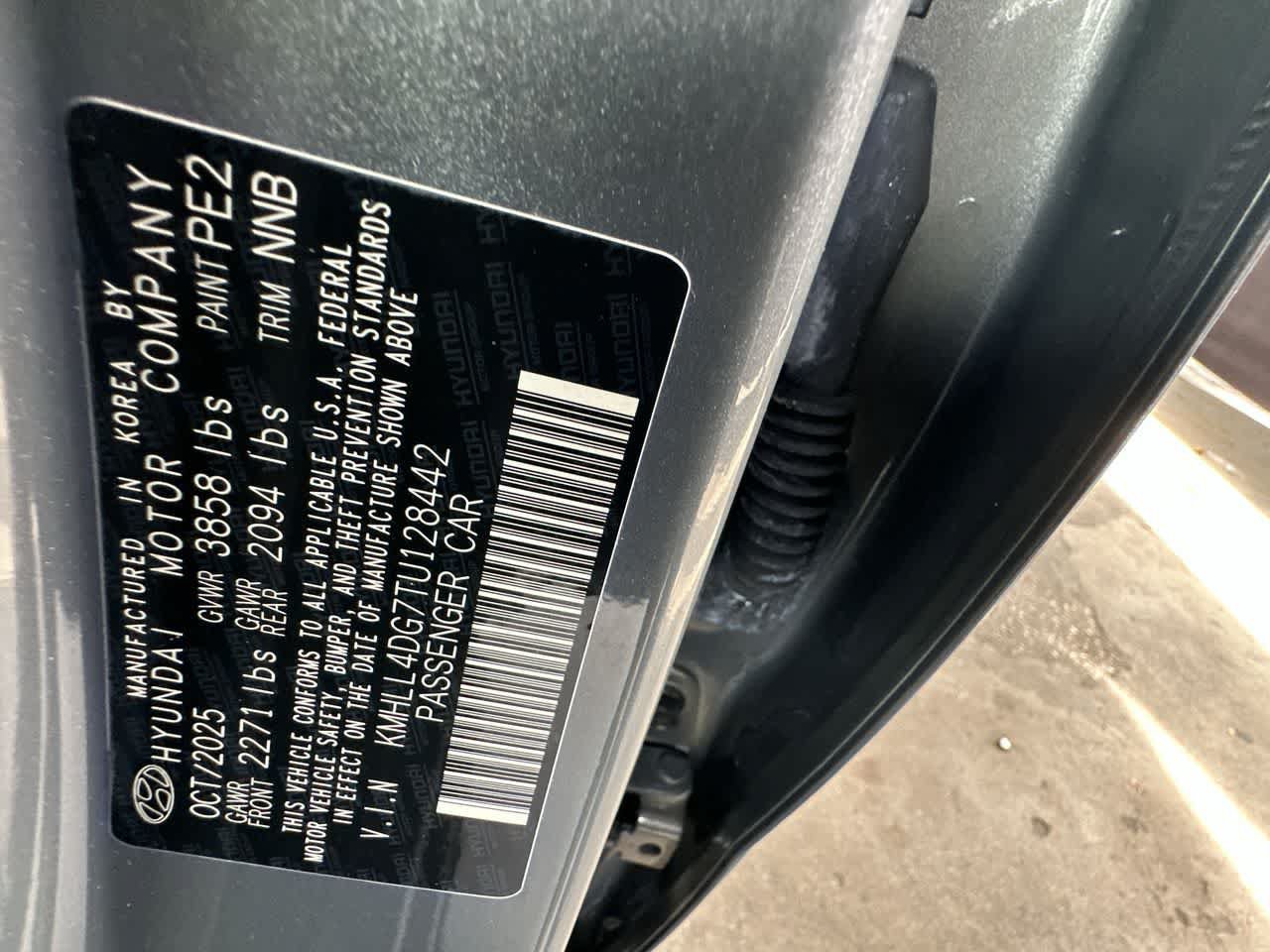 Used 2026 Hyundai Elantra SE FWD image 28