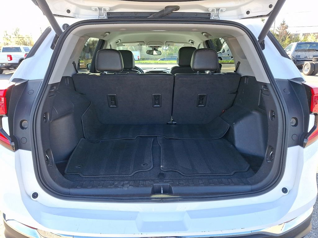 Used 2023 GMC Terrain SLT image 31