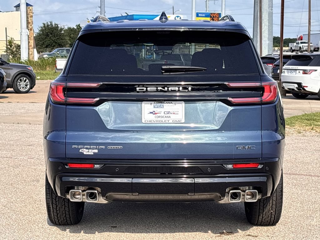 New 2026 GMC Acadia Denali Ultimate w/ LPO, Floor Liner Package AWD/4WD image 6