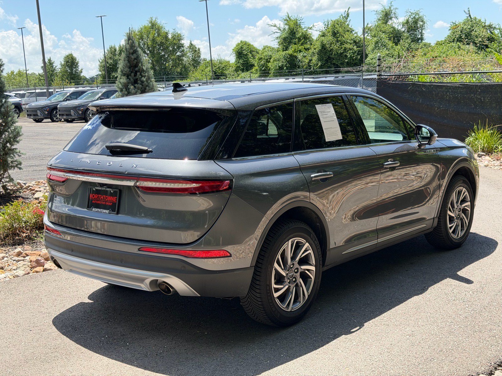 Certified 2023 Lincoln Corsair AWD w/ Equipment Group 101A image 5