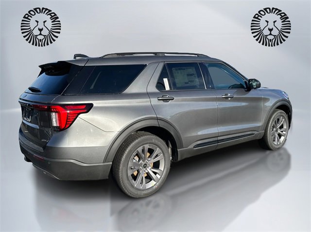 New 2026 Ford Explorer Active w/ Active Comfort Package image 5