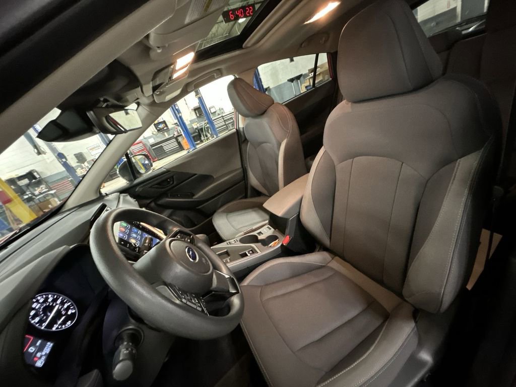 Certified 2025 Subaru Crosstrek 2.0i Premium image 15