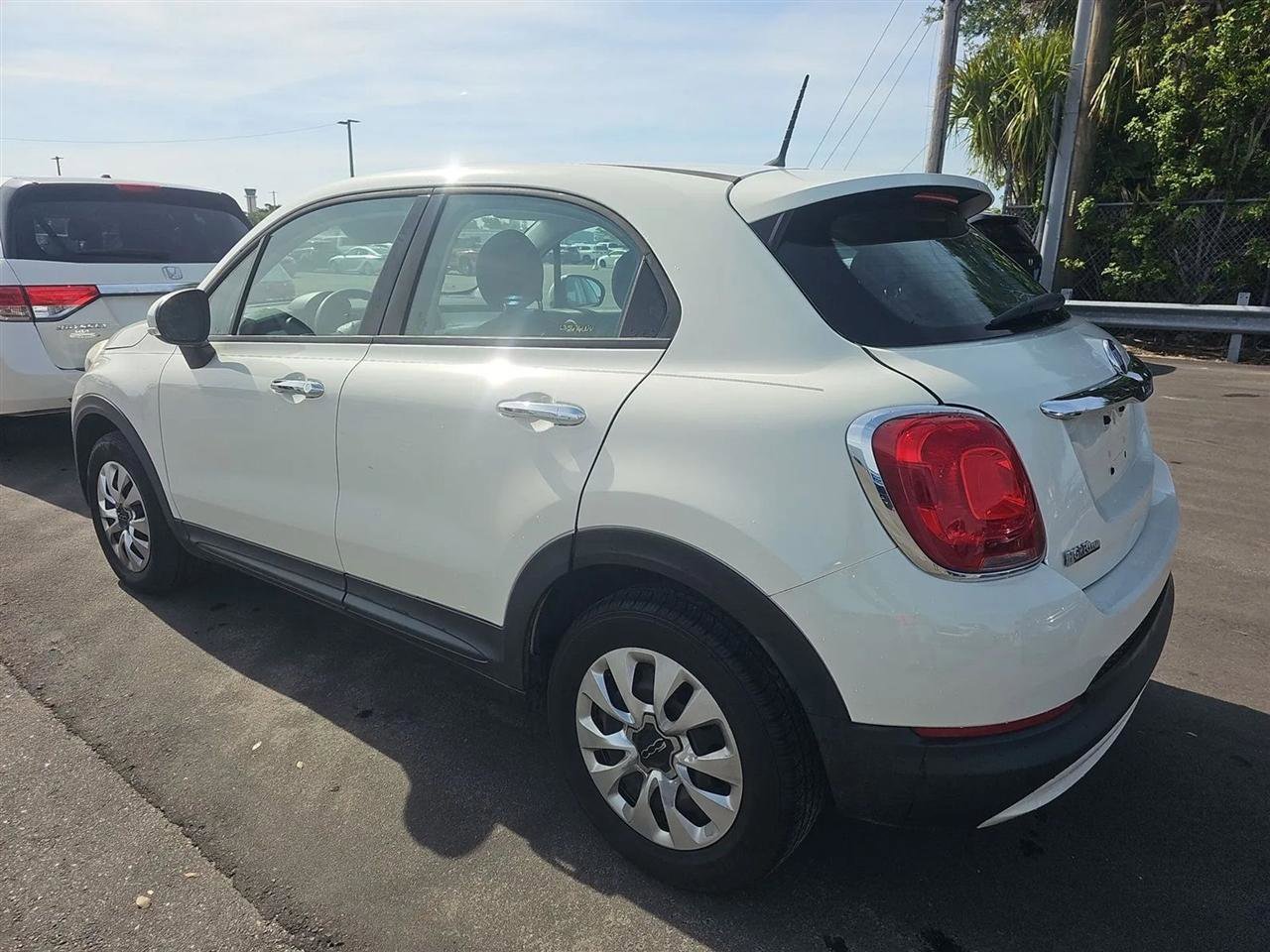 Used 2017 FIAT 500X Pop FWD image 6
