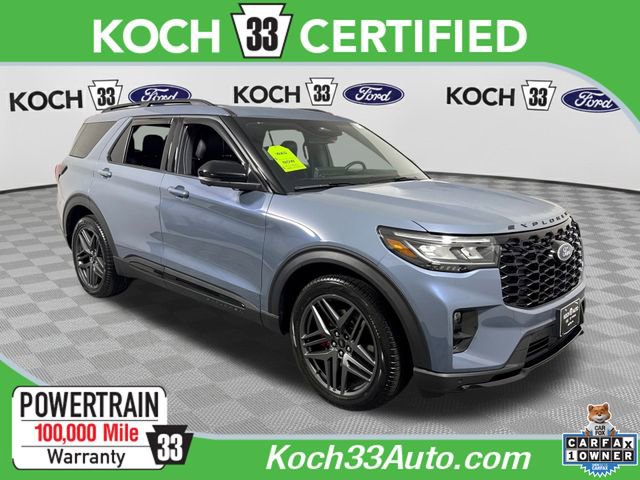 Used 2025 Ford Explorer ST image 1