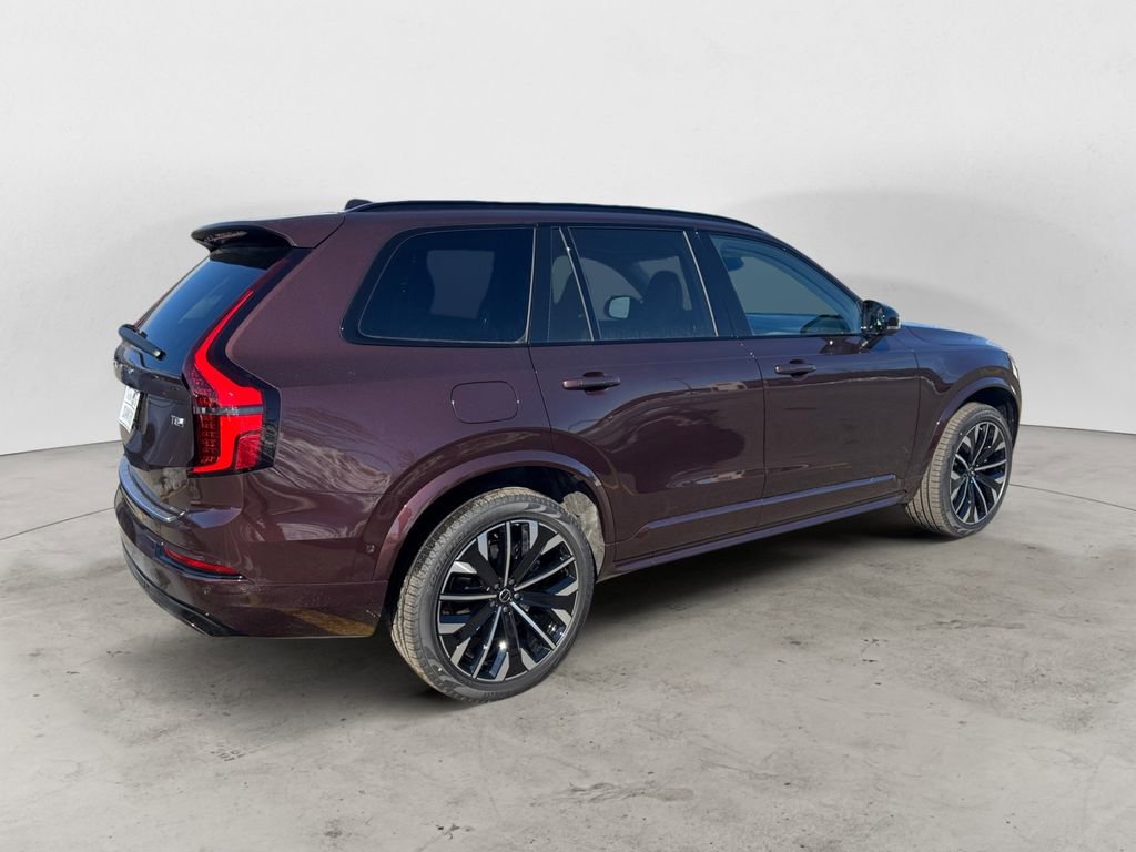 New 2026 Volvo XC90 T8 Ultra w/ Protection Package Premier image 6