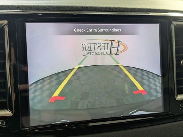 Used 2025 Chrysler Pacifica Select image 21