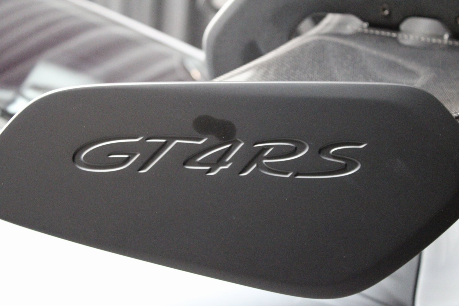 Certified 2025 Porsche 718 Cayman GT4 RS w/ Weissach Package image 28