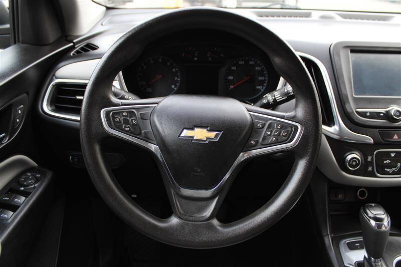 Used 2018 Chevrolet Equinox LS w/ LPO, Protection Package AWD/4WD image 14