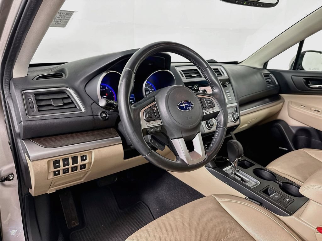 Used 2016 Subaru Legacy 2.5i Limited AWD/4WD image 10