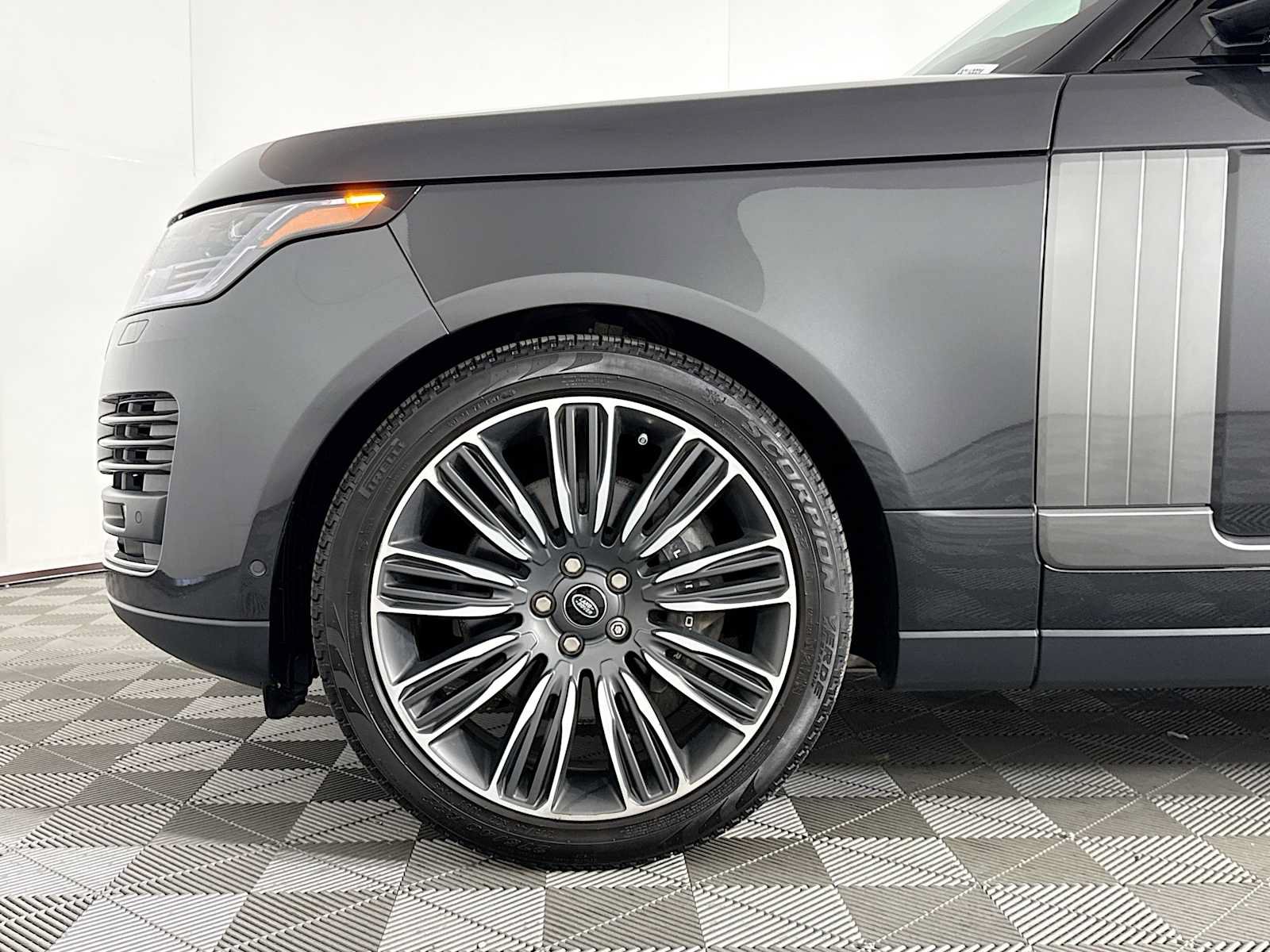 Certified 2021 Land Rover Range Rover Westminster Edition AWD/4WD image 30