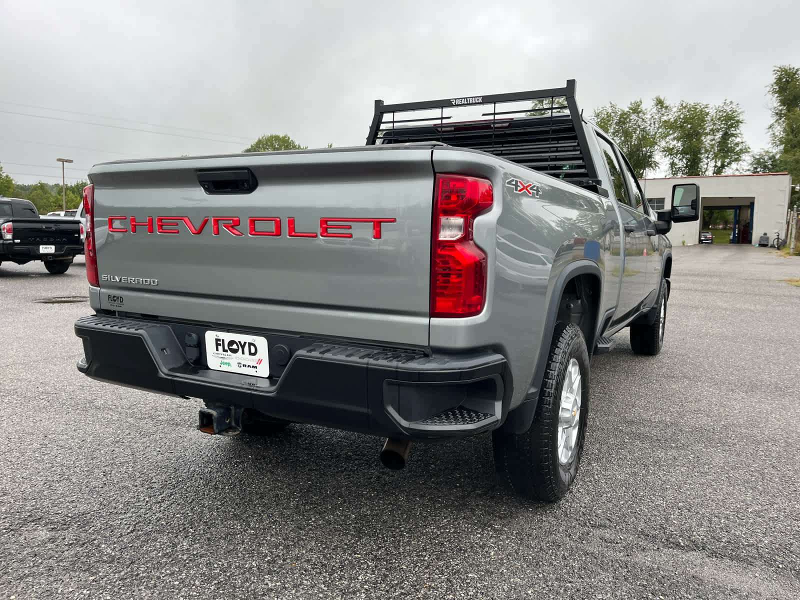 Used 2024 Chevrolet Silverado 3500 W/T AWD/4WD image 3