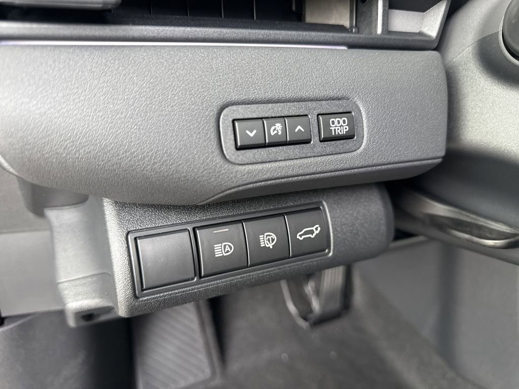 New 2026 Subaru Solterra Limited XT w/ Limited Package image 21