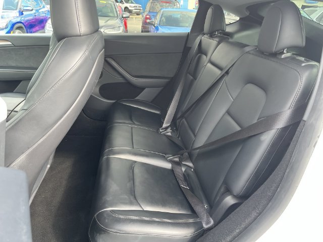 Used 2023 Tesla Model Y Long Range AWD/4WD image 27