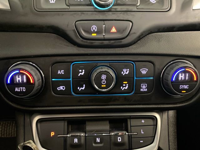 Used 2023 GMC Terrain SLE w/ Driver Convenience Package image 40