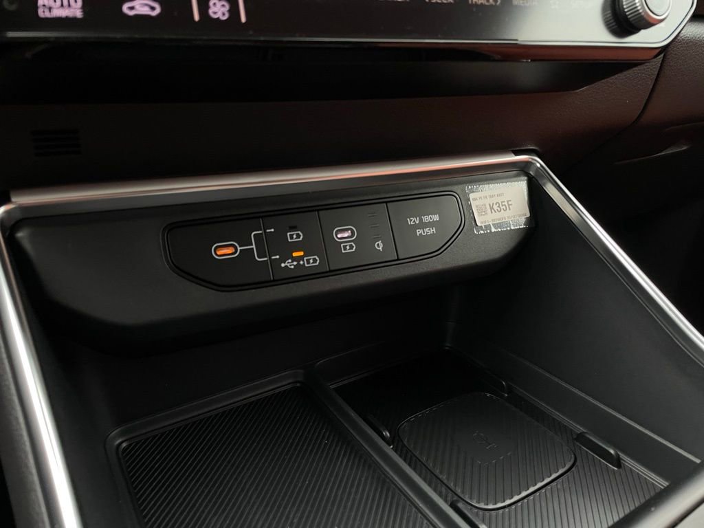New 2026 Kia Carnival SX Prestige FWD image 19